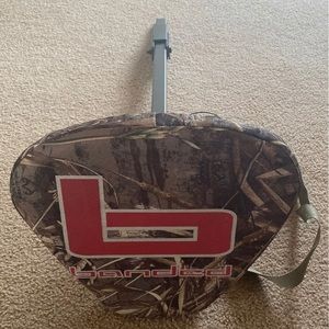 Banded Hunting Stool